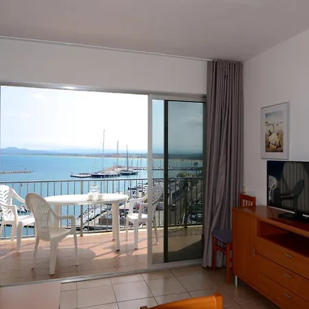 Appartement Beachfront In Spain With Pool *